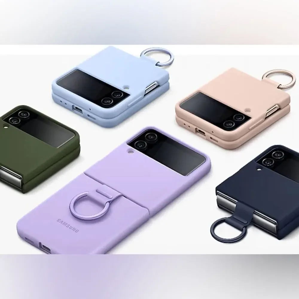 NWT Samsung - Silicone Cover with Ring for Galaxy Z Flip4 - pink